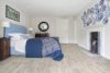 Tamar Pearl Oak